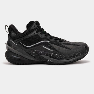 JOMA Lithium 25 man black teljes fekete kosárlabda cipő oldalról